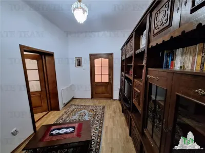 Detached House – Brăila Centre – For Sale - foto 3