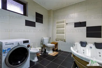 Elegant Villa – Braila – Central Location – For Sale - foto 19