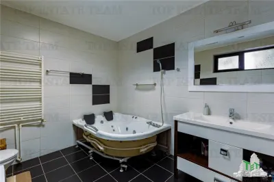 Elegant Villa – Braila – Central Location – For Sale - foto 22