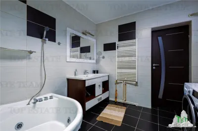 Elegant Villa – Braila – Central Location – For Sale - foto 24