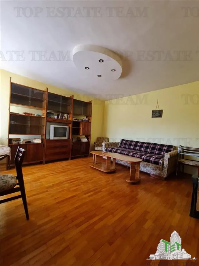 Elegant Villa - Braila - Tribunal - For Sale - foto 2