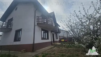 Villa de Cuatro Dormitorios Amueblada con Todas las Utilidades en Ciorogarla - foto 3