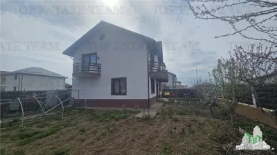 Villa de Cuatro Dormitorios Amueblada con Todas las Utilidades en Ciorogarla - foto 5