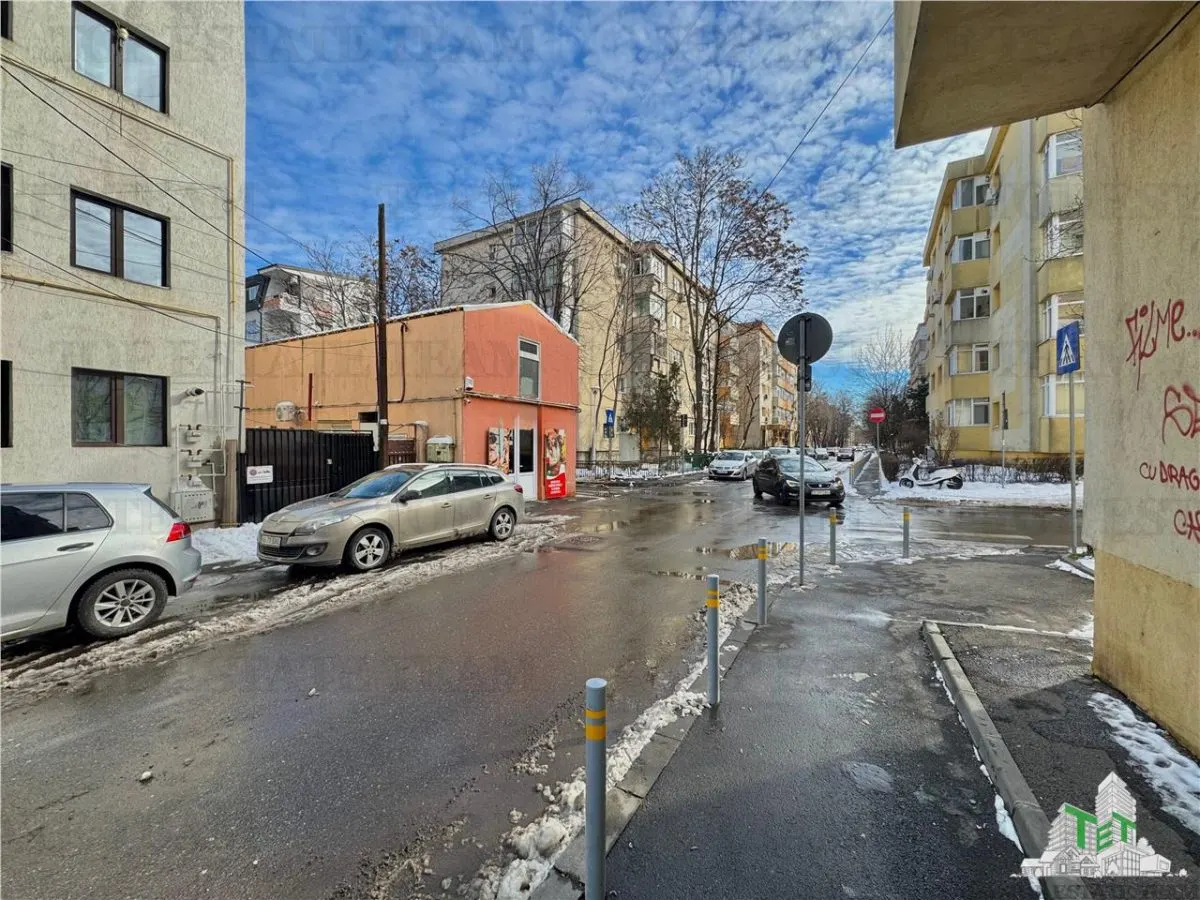 3-Bedroom Apartment for Sale, Petre Ispirescu / Sector 5 - foto 3