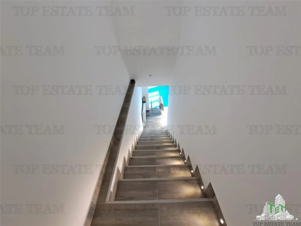 Villa for Rent, Corbeanca – Lakeside Residence, Office, Pool - foto 17