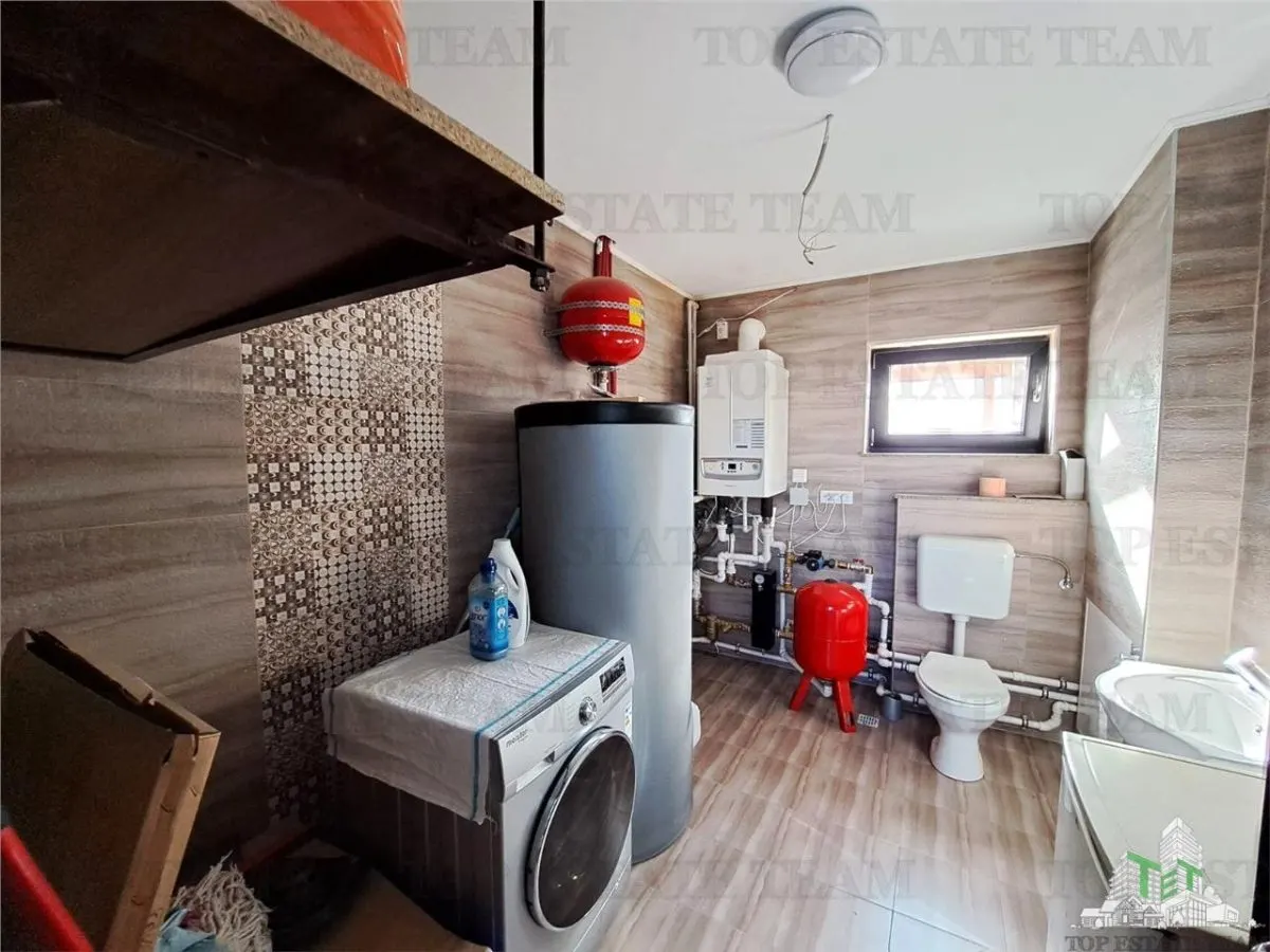 Villa for Rent, Corbeanca – Lakeside Residence, Office, Pool - foto 21