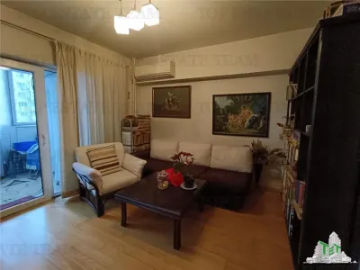 Appartement 3 Chambres à Vendre, Piața Victoriei–Titulescu, Bucarest - foto 4