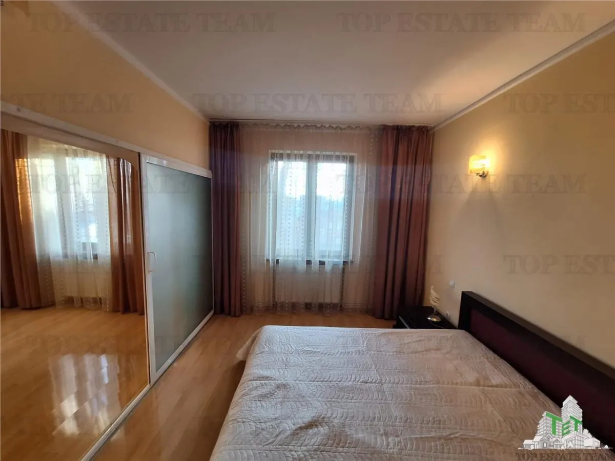 3-Bedroom Apartment, Central Braila – Sale - foto 6