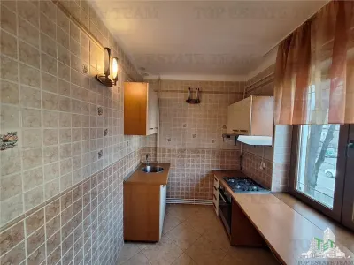 3-Bedroom Apartment, Central Braila – Sale - foto 9