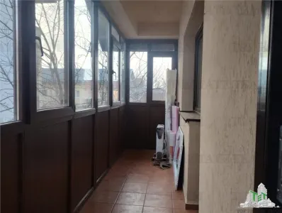Charming 4-Bedroom Villa, Peaceful Residential Area, Popești Leordeni - foto 7