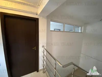 Spacious 2-Bedroom Apartment, Prime Location near Aparatorii Patriei Metro - foto 9