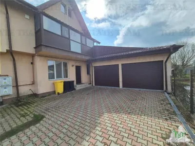 Solar Panel Villa with Double Garage for Rent in Ciorogarla - Ciorogarla
