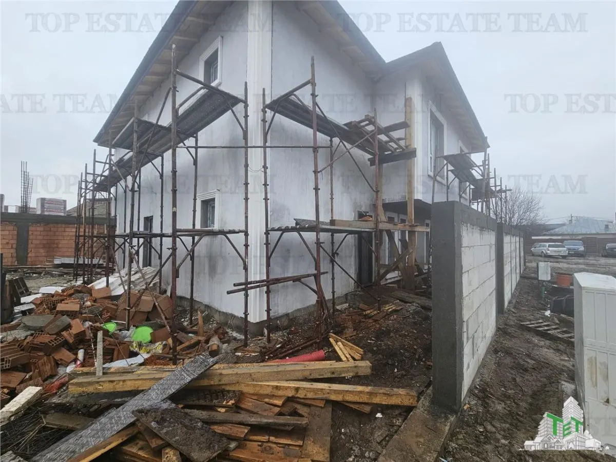 Villa Pareada Premium 4 Dormitorios en Bragadiru – Cartierul Verde - foto 5