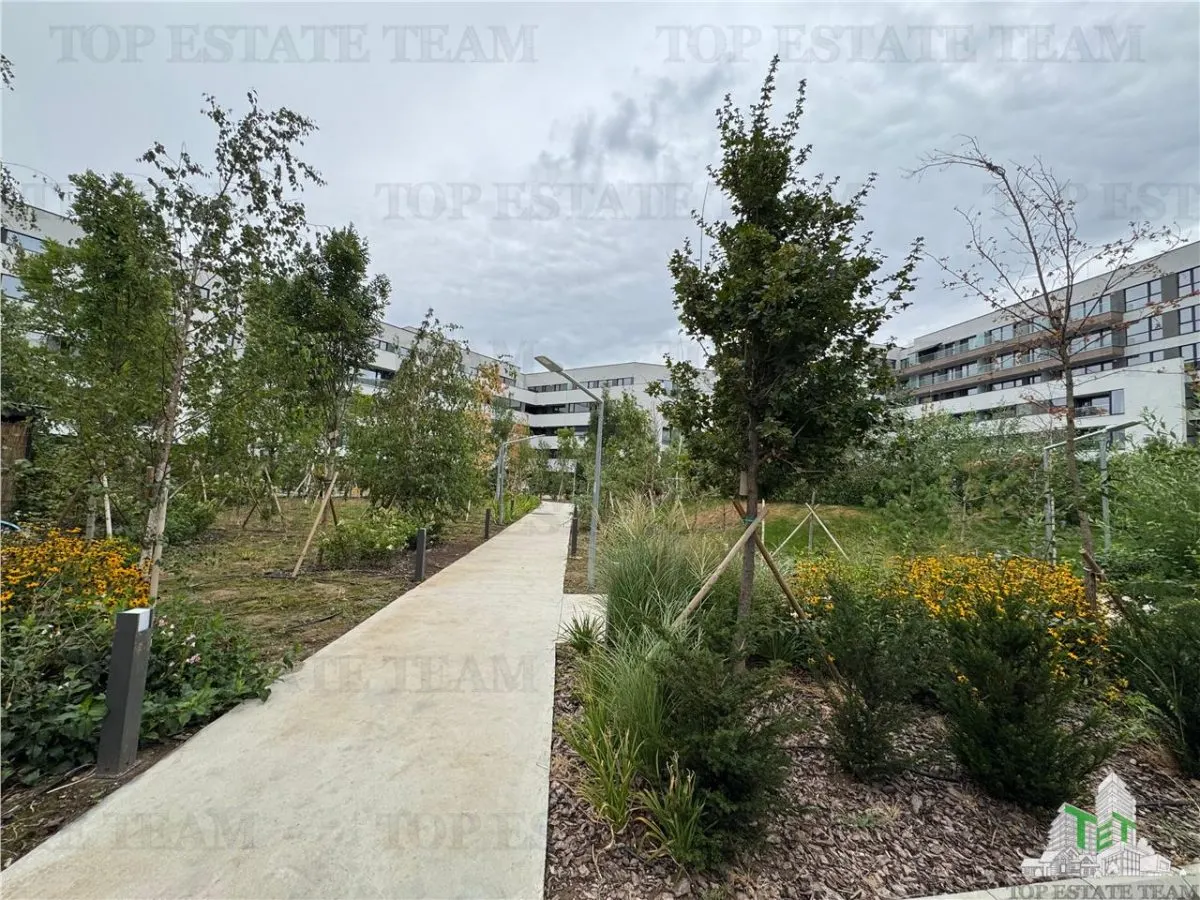 2-Bedroom Apartment for Sale in Gated Complex with Pool and Park, Sector 1 North - foto 4