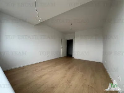 2-Bedroom Apartment for Sale in Gated Complex with Pool and Park, Sector 1 North - foto 6