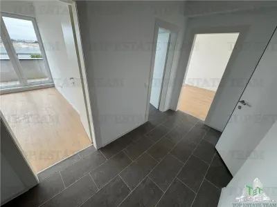 3-Bedroom Apartment with Underfloor Heating, Bucurestii Noi, Chitila - foto 6