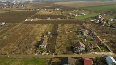 Terreno de 2.450 m² en Venta en Ciorogarla | 15 Minutos de Bucarest - foto 2