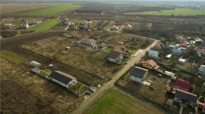Terreno de 2.450 m² en Venta en Ciorogarla | 15 Minutos de Bucarest - foto 4
