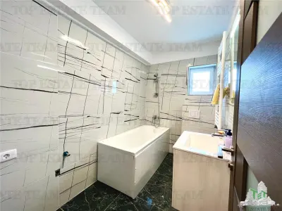 Maisons Premium Rez-de-Chaussée, Terrain 650m², Sabareni – Plans de Paiement - foto 9