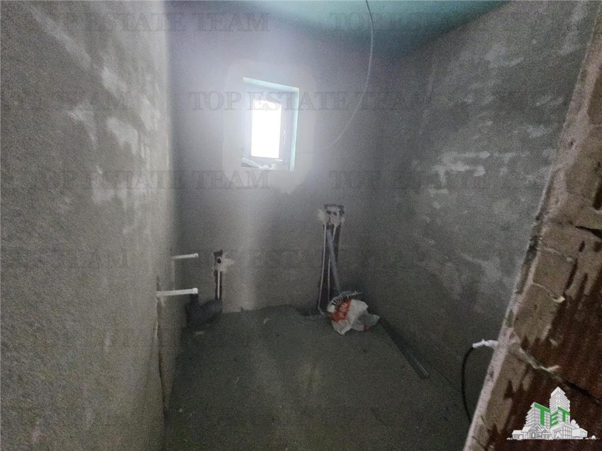Villa 4 Chambres avec Chauffage au Sol à Militari Residence - foto 10