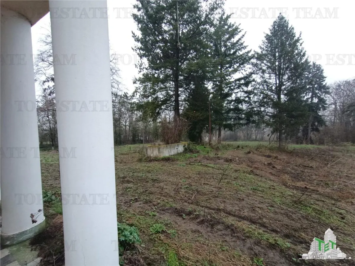 Outstanding Investment Opportunity: Historic Interwar Estate with Villa - foto 5