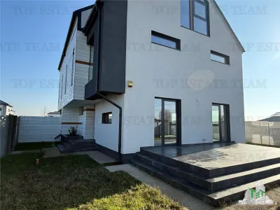 Villa Premium con Paneles Fotovoltaicos a 15 Minutos de la Capital - foto 11