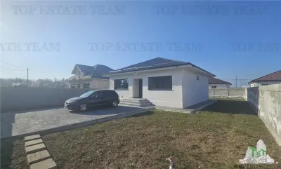 Casa de Planta Baja con Parcela de 450m², a 15 Minutos de Bucarest - foto 4