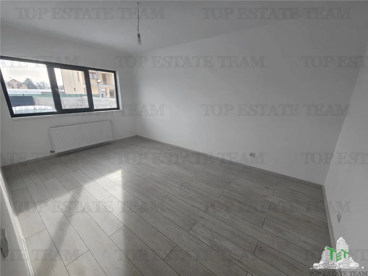 Casa de Planta Baja con Parcela de 450m², a 15 Minutos de Bucarest - foto 7
