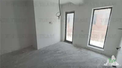 Casa Adosada en Venta con Pared Separada, Otopeni - foto 5