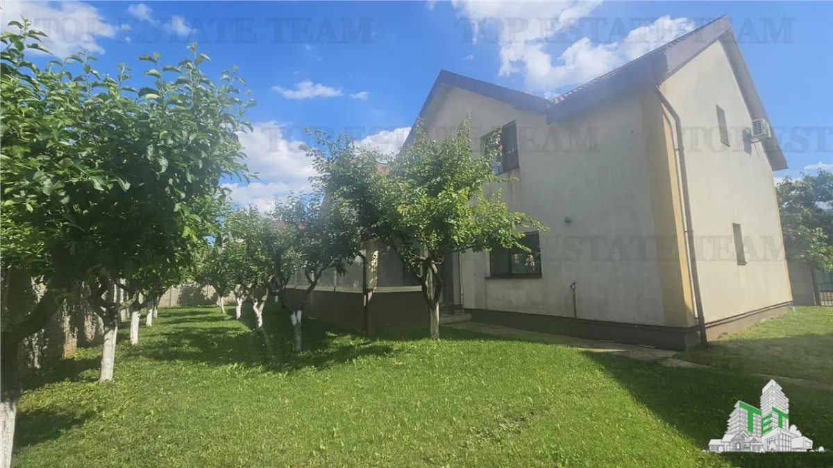 To Let: 5-Bedroom Unfurnished Villa in Chiajna - foto 1