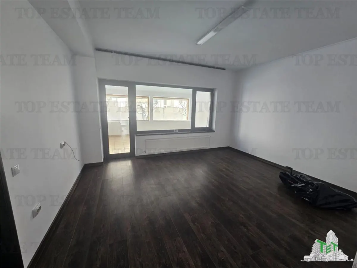 To Let: 5-Bedroom Unfurnished Villa in Chiajna - foto 3