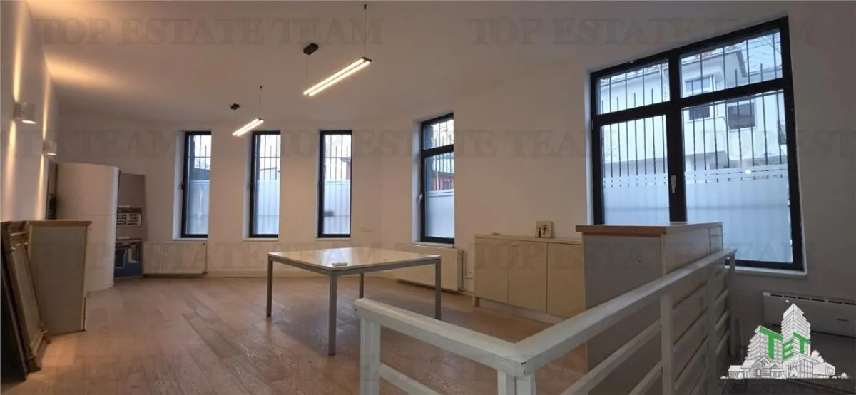 Casa Unifamiliar en Venta – Zona Domenii, Bucarest - foto 2