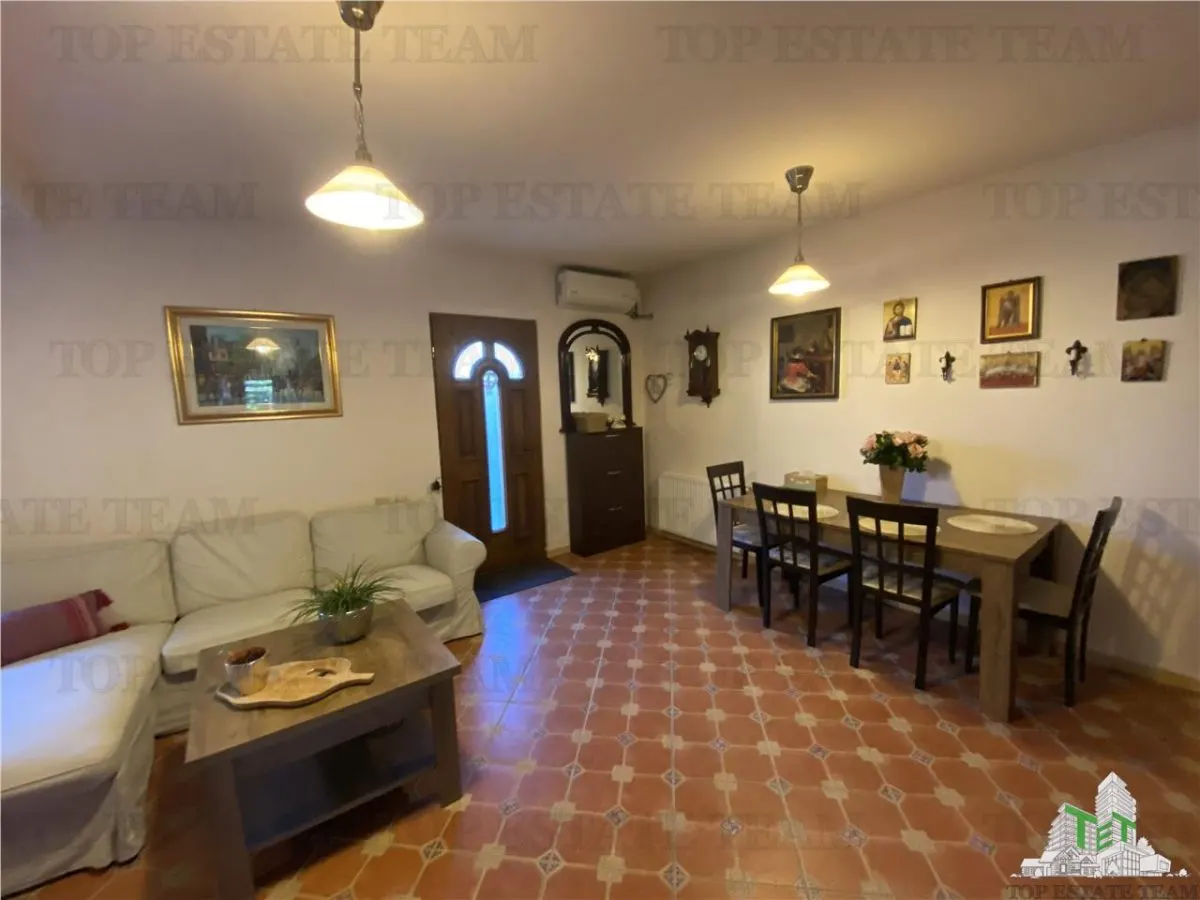 Spacious Villa with 3 Apartments in Fundeni Dobroiesti - foto 2