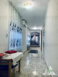 Six-Bedroom Villa, Pantelimon Lebada - Pantelimon