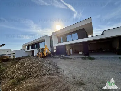 Modern Luxury Villa with 12 Bedrooms and Pool – Miami-Inspired Minimalist Design - foto 8