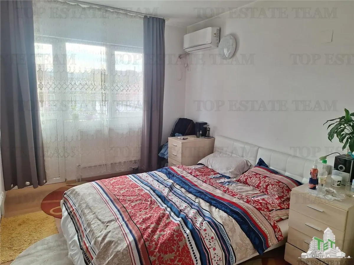 Villa Dúplex Moderna con Terreno de 182 m² en Colentina, Calle Tranquila - foto 2