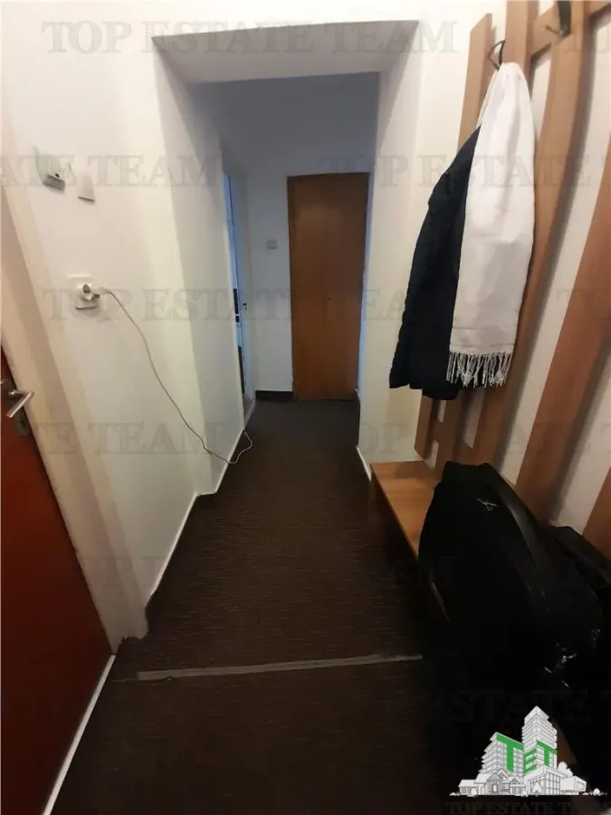 Piata Unirii – Direct Metro Access, 2-Bedroom Apartment with Parking - foto 4