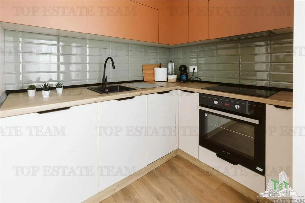 Exclusivo Dúplex Ático de 2 Dormitorios con Terraza de 100 m² - foto 5