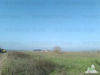 Terrain Constructible DJ 101, Gruiu – Régime de Hauteur S+P+2E - foto 8