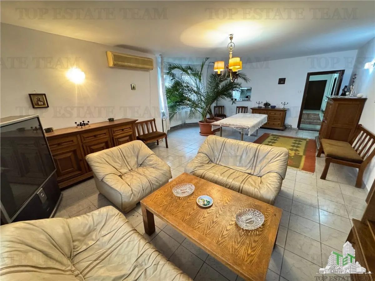 Villa for Sale in Branistea, 2,665 sqm Plot - foto 5