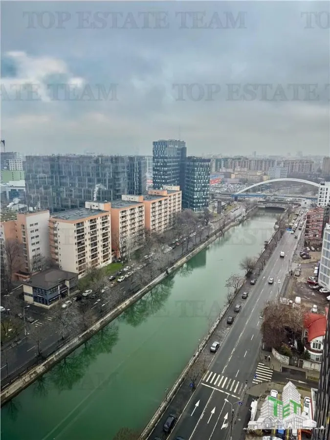 Espacio de Oficinas Premium en Alquiler con Vistas Panorámicas en Sector 6 - foto 2