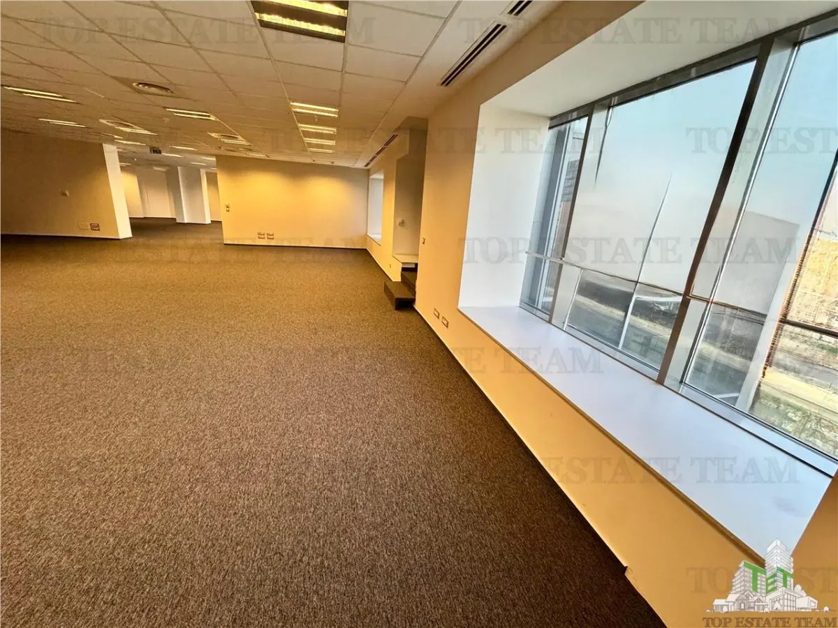 Espacio de Oficinas Premium en Alquiler con Vistas Panorámicas en Sector 6 - foto 12