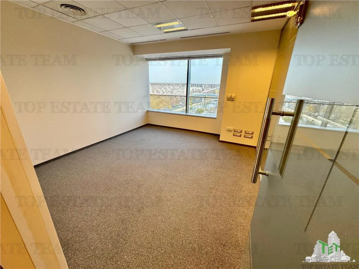 Espacio de Oficinas Premium en Alquiler con Vistas Panorámicas en Sector 6 - foto 18
