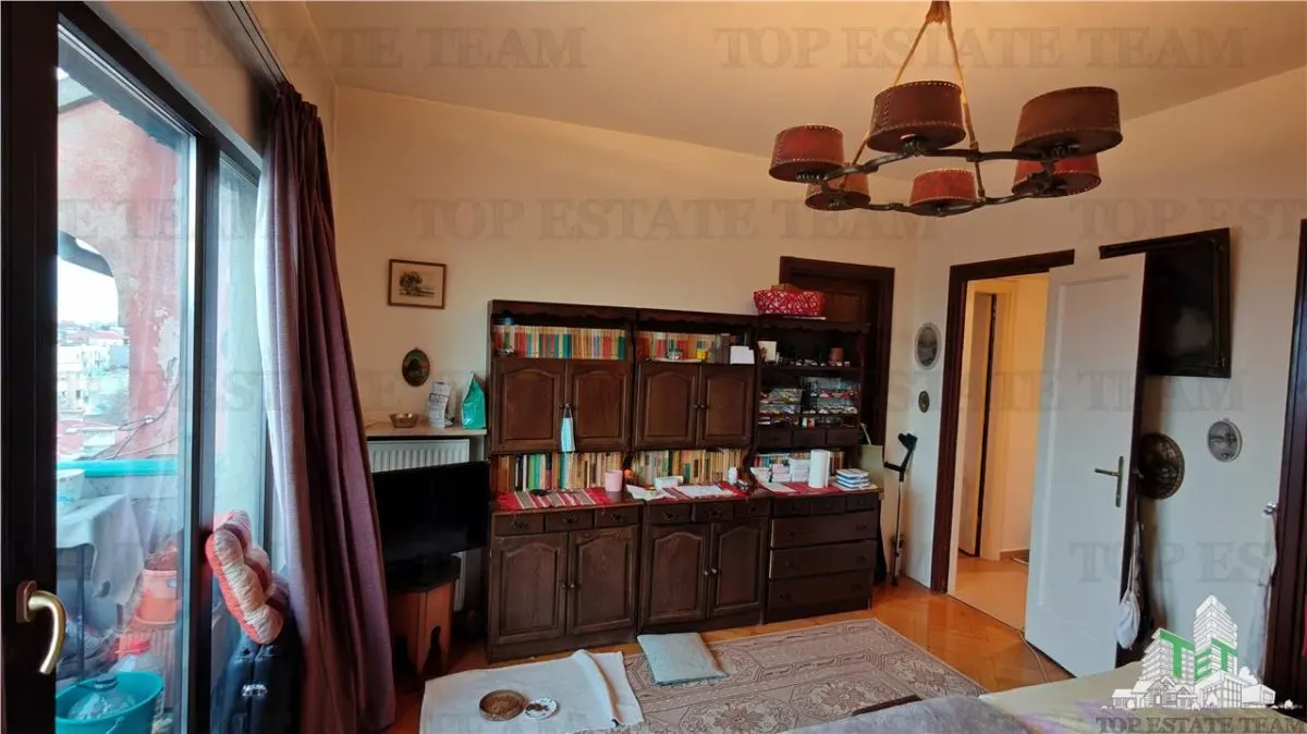 3-Bedroom Apartment, Ultra-Central Sector 2 with Private Lift Access - foto 12