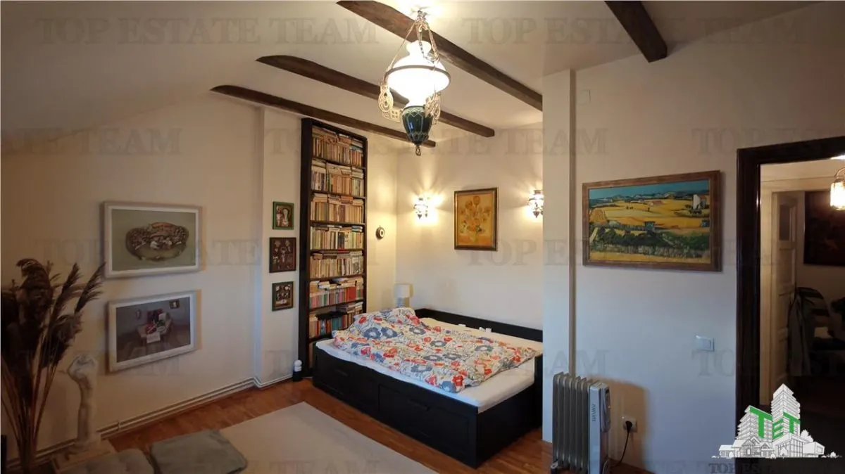3-Bedroom Apartment, Ultra-Central Sector 2 with Private Lift Access - foto 9