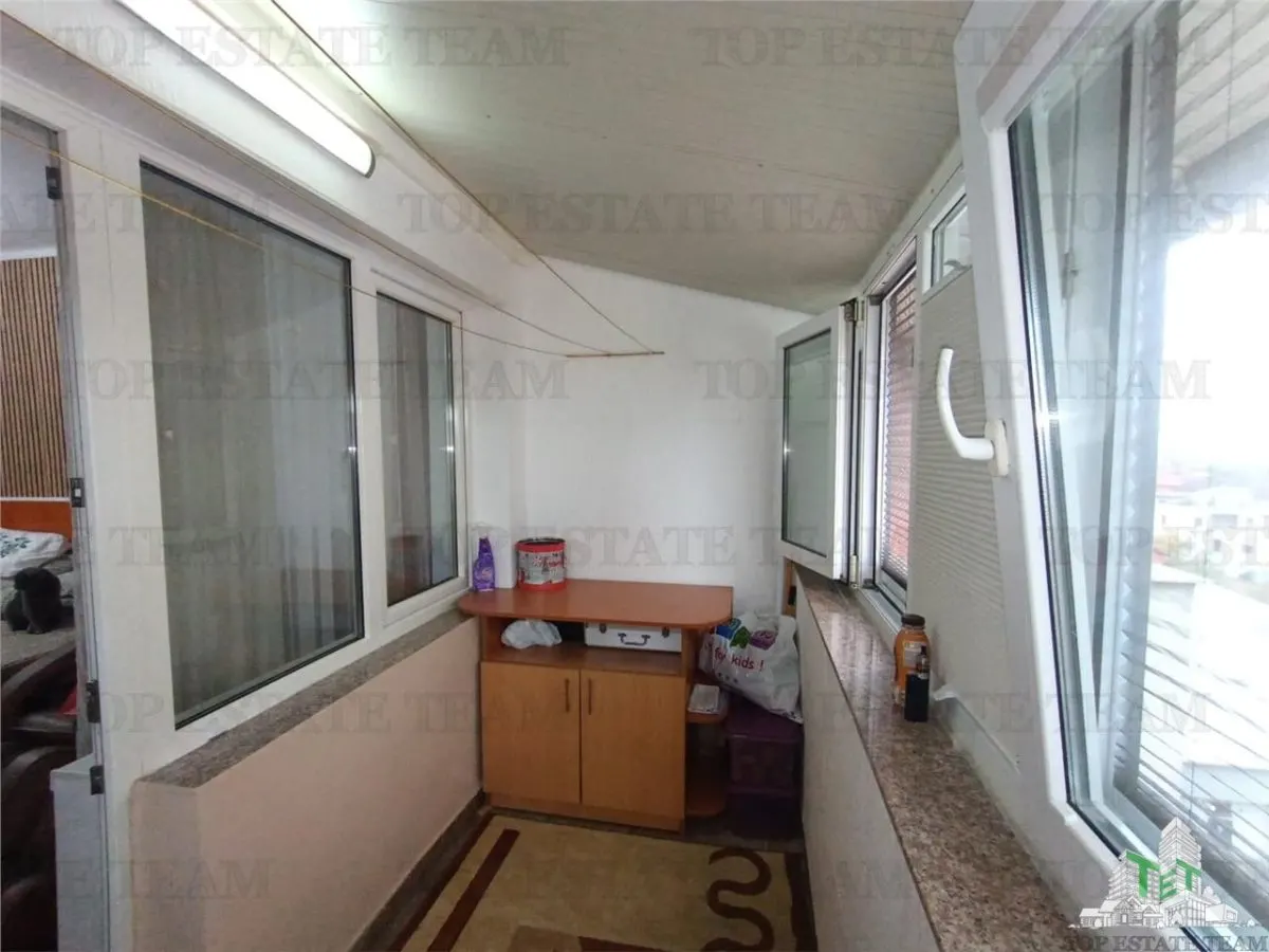 Charmant Appartement 3 Chambres avec Balcon et Parking, 63m² - Secteur 6 - foto 11