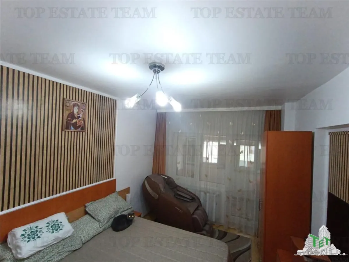 Charmant Appartement 3 Chambres avec Balcon et Parking, 63m² - Secteur 6 - foto 12