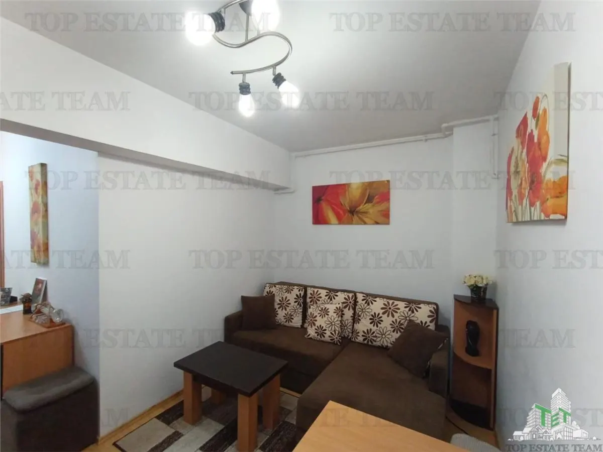 Charmant Appartement 3 Chambres avec Balcon et Parking, 63m² - Secteur 6 - foto 5