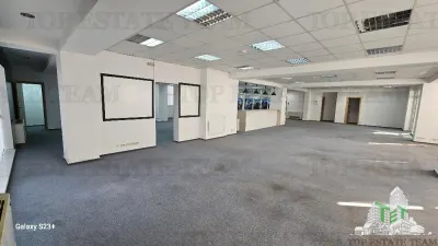 Espacio de Oficinas Moderno 332 m² en Zona Agronomie - Bucuresti