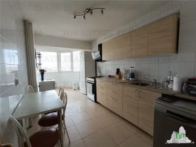 Three-Bedroom Apartment for Sale, Ion Mihalache – Piața 1 Mai - foto 6